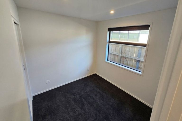 Photo of property in 5a Massey Street, Westown, New Plymouth, 4310