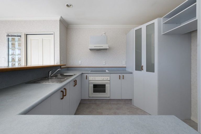 Photo of property in 8c Waimapu Street, Greerton, Tauranga, 3112