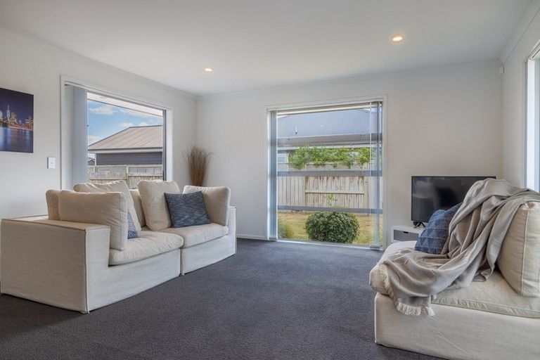 Photo of property in 48 Jarrett Terrace, Leamington, Cambridge, 3432