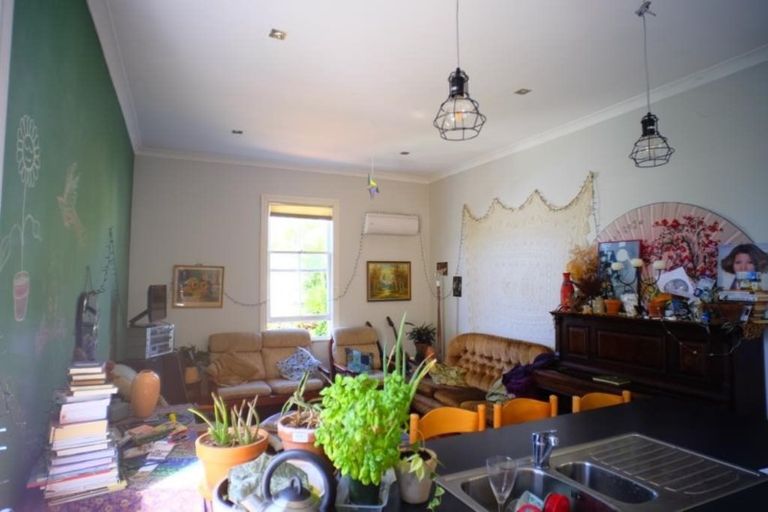 Photo of property in 17 Douglas Street, Mount Cook, Wellington, 6021