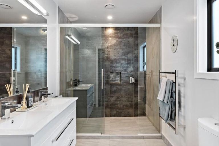 Photo of property in 12 Millhaven Place, Otaki, 5512