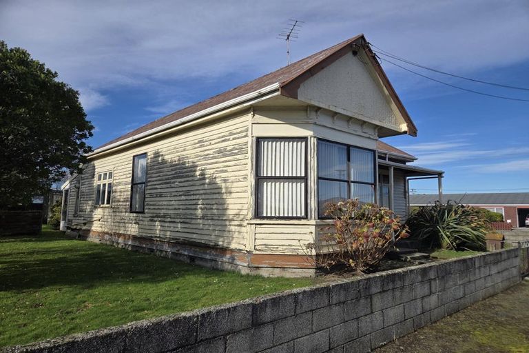 Photo of property in 19 Gordon Street, Balclutha, 9230