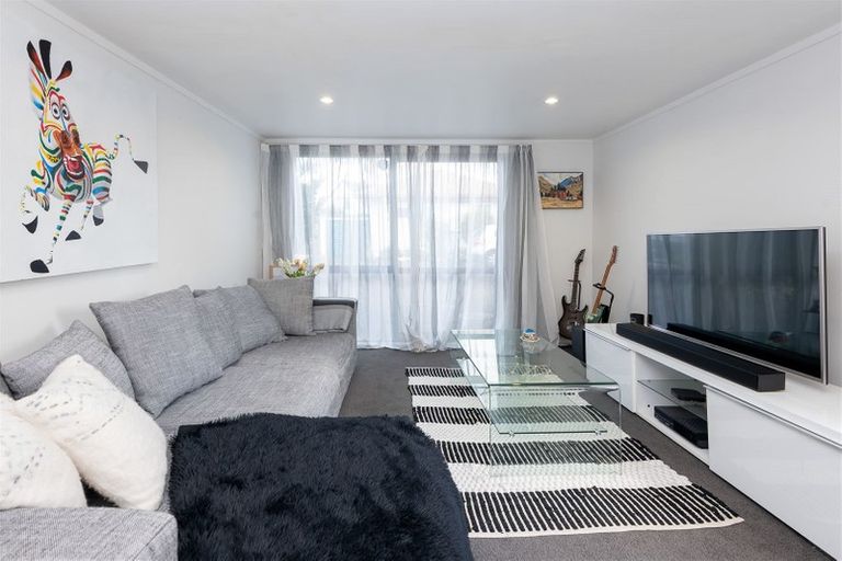 Photo of property in 3/11 Thurston Place, Bucklands Beach, Auckland, 2012