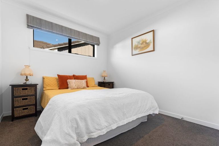 Photo of property in 52 Arabella Lane, Snells Beach, 0920