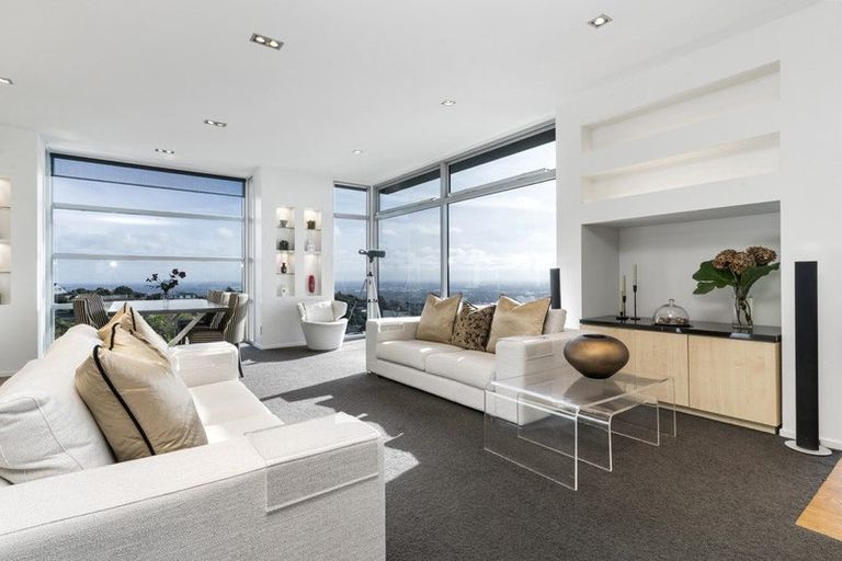 Photo of property in 9 Allom Lane, Cashmere, Christchurch, 8022