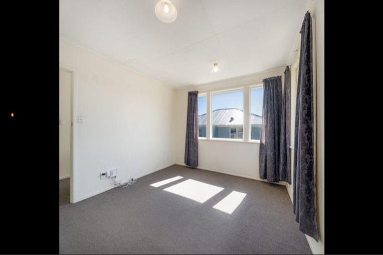 Photo of property in 101 Sievers Grove, Cannons Creek, Porirua, 5024