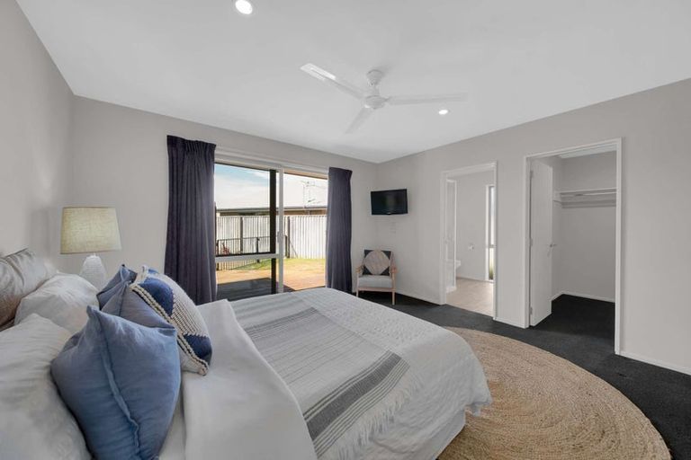 Photo of property in 16 Sterling Crescent, Kaiapoi, 7630