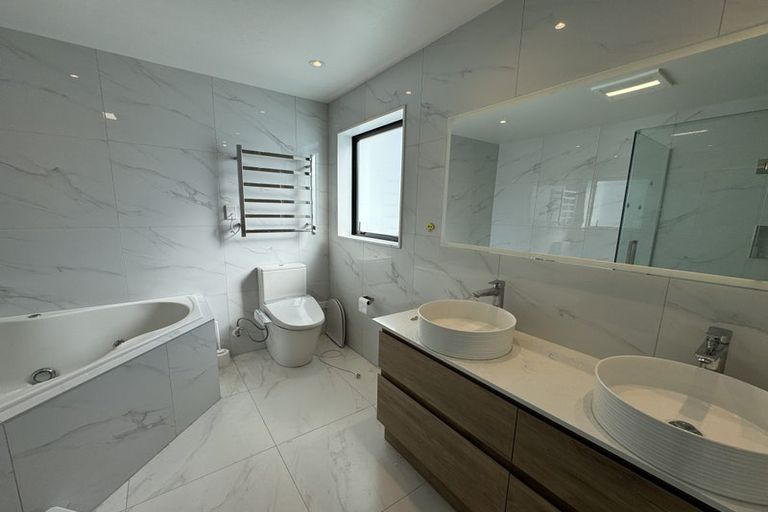 Photo of property in 88 Longhorn Drive, Flat Bush, Auckland, 2019