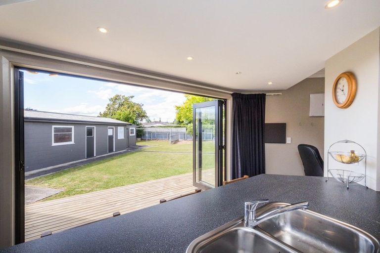 Photo of property in 20 Holdsworth Avenue, Milson, Palmerston North, 4414
