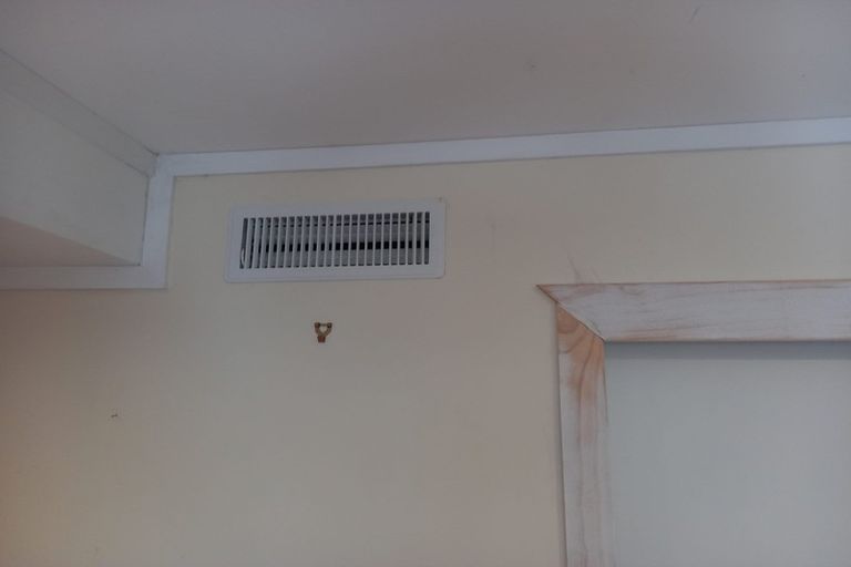 Photo of property in 7 Sea Vista Avenue, Beach Haven, Auckland, 0626