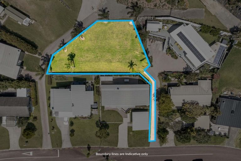 Photo of property in 51 Holland Close, Pauanui, Hikuai, 3579