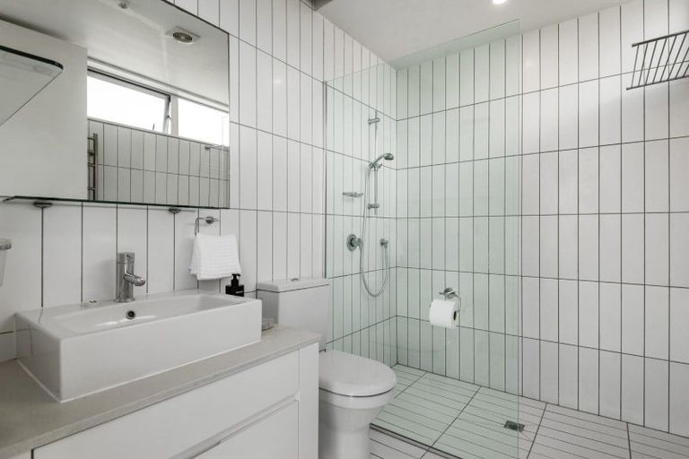 Photo of property in 601/28 College Hill, Freemans Bay, Auckland, 1011