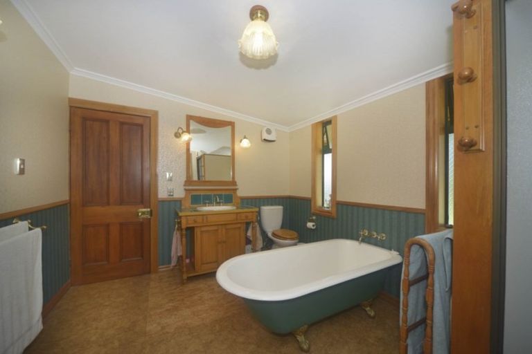 Photo of property in 56 County Road, Otaki, 5512