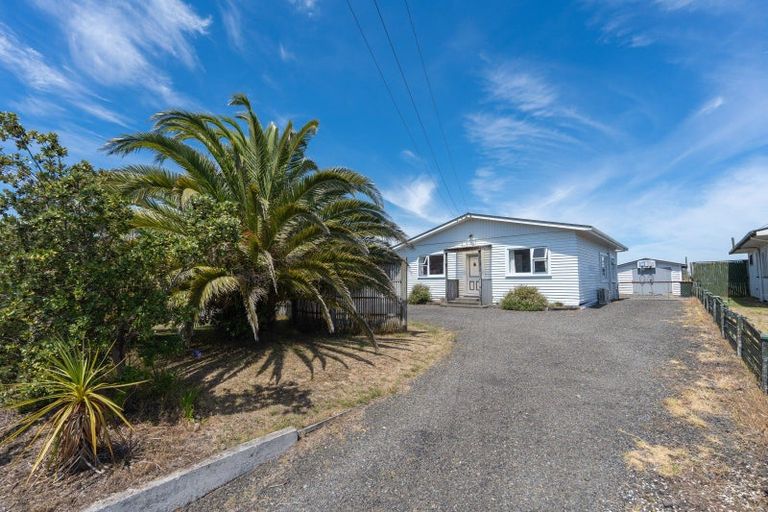 Photo of property in 4 Seabury Avenue, Foxton Beach, Foxton, 4815