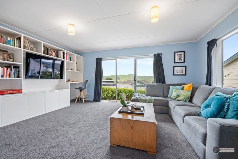 Photo of property in 3 Mossburn Grove, Kelson, Lower Hutt, 5010