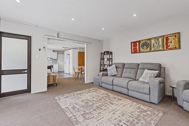 Photo of property in 183a Langdons Road, Northcote, Christchurch, 8052