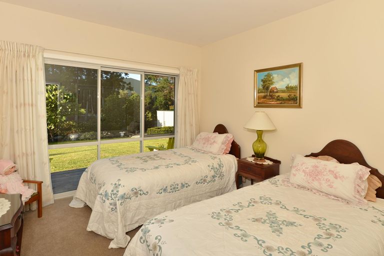 Photo of property in 182 Landing Road, Kerikeri, 0230