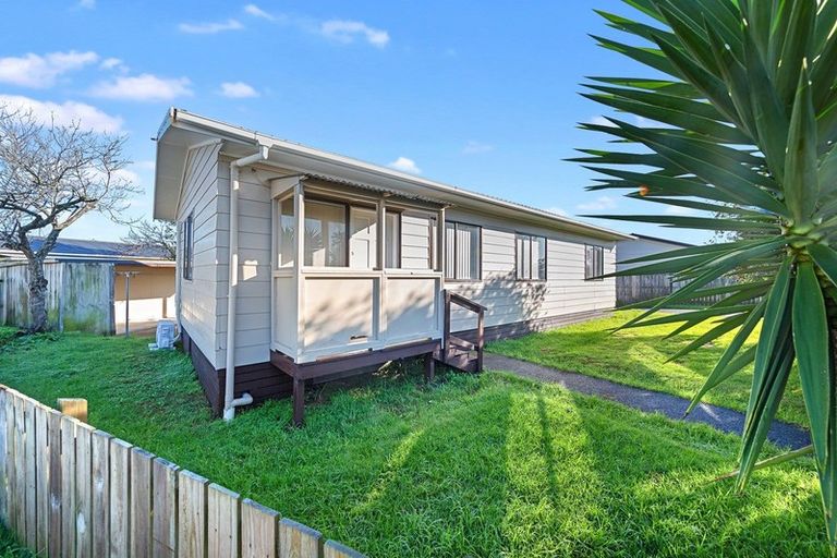 Photo of property in 1/19 Templeton Place, Clendon Park, Auckland, 2103