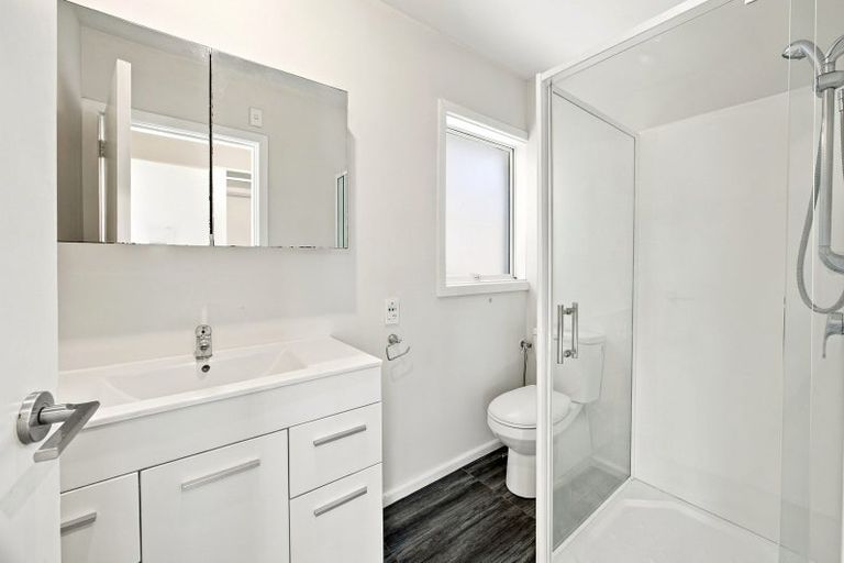 Photo of property in 19 Kinnaird Place, Hillmorton, Christchurch, 8025