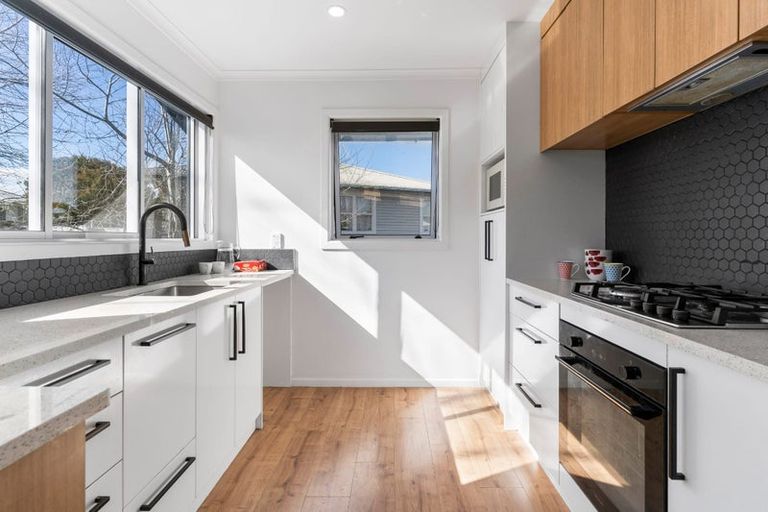 Photo of property in 20b Adams Road, Manurewa, Auckland, 2102