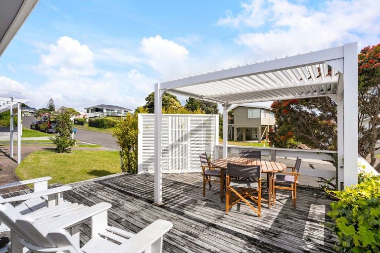 Photo of property in 409 Onemana Drive, Onemana, Whangamata, 3691
