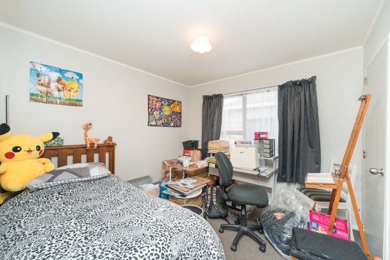 Photo of property in 57 Rhodes Drive, Kelvin Grove, Palmerston North, 4414