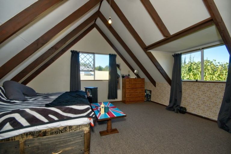 Photo of property in 1 Cameron Place, Fernhill, Queenstown, 9300