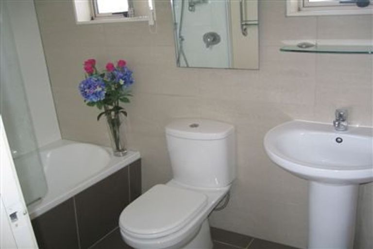 Photo of property in 37 Te Pua School Road, Helensville, 0875