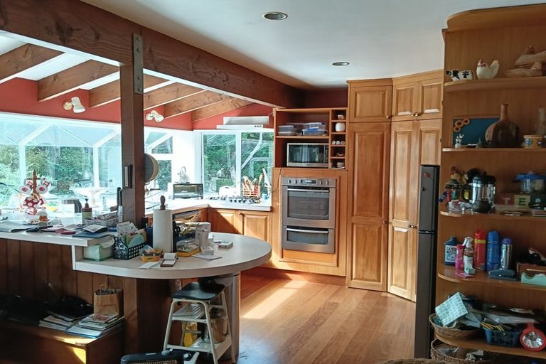 Photo of property in 16 Furneaux Grove, Whitby, Porirua, 5024