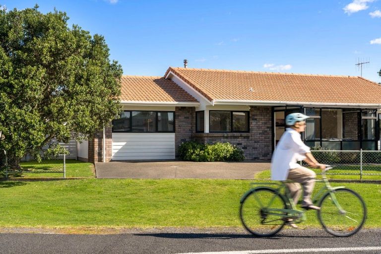 Photo of property in 309 Williamson Road, Whangamata, 3620