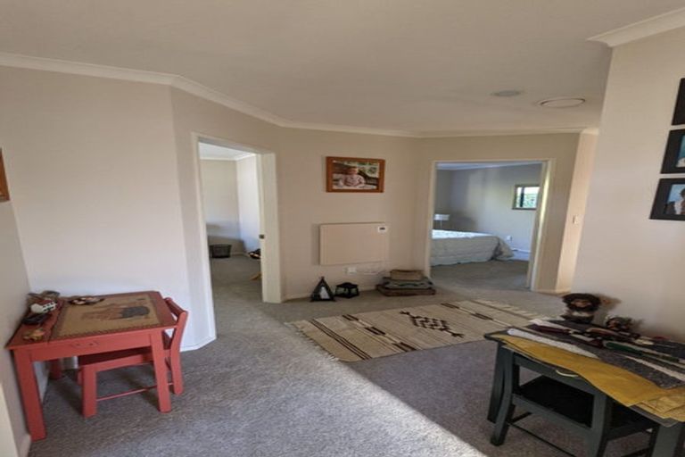 Photo of property in 7 Conifer Court, Raumati Beach, Paraparaumu, 5032
