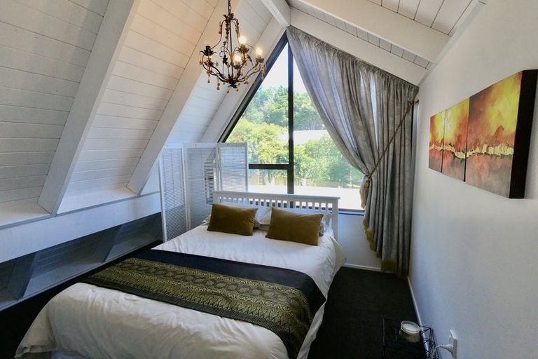 Photo of property in 18 Ngahere Drive, Horahora, Whangarei, 0110