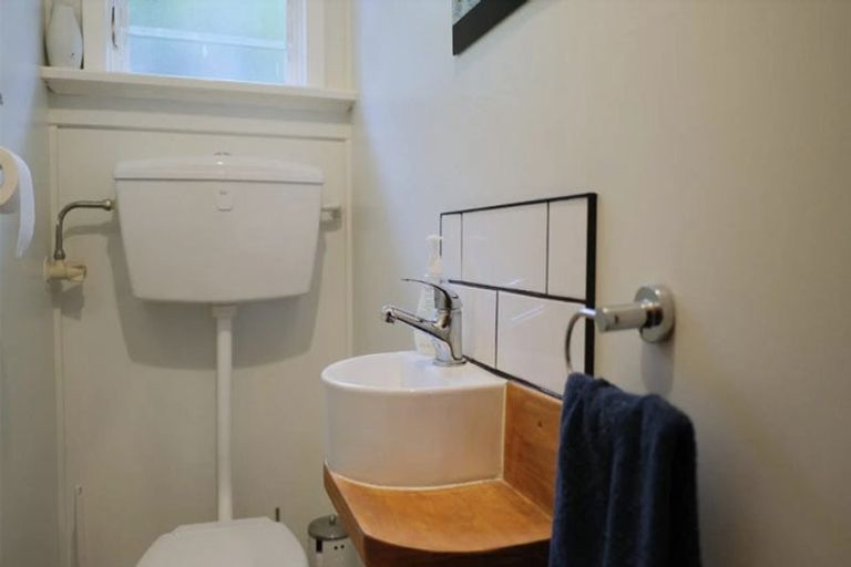 Photo of property in 16 Forfar Street, Clyde Hill, Dunedin, 9011