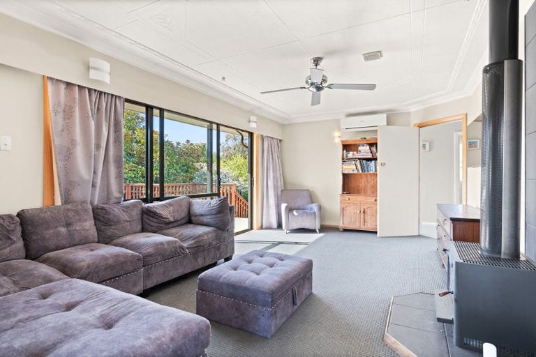 Photo of property in 72 Martin Road, Fairfield, Dunedin, 9018