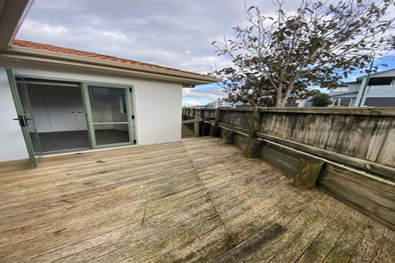 Photo of property in 14 Clea View, Gulf Harbour, Whangaparaoa, 0930