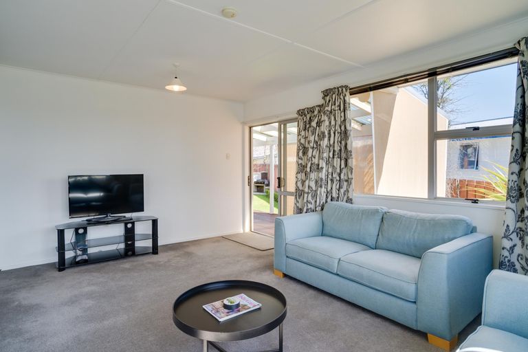 Photo of property in 28 Omahau Crescent, Twizel, 7901