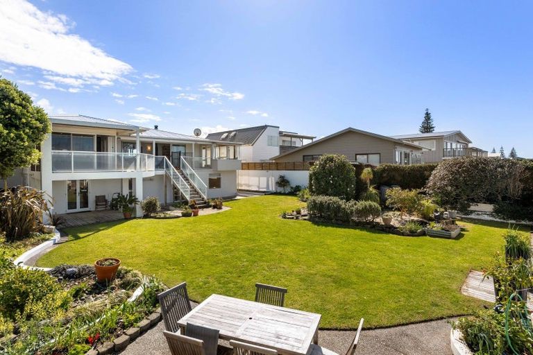Photo of property in 112 Tangaroa Road, Whangamata, 3620