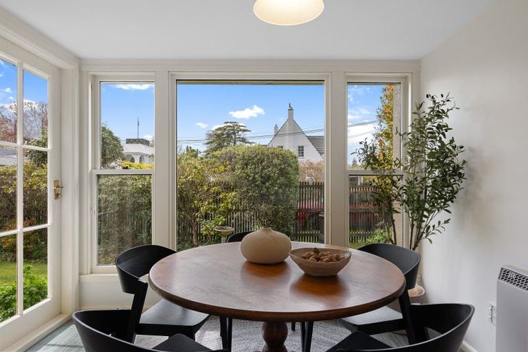 Photo of property in 6a Makora Street, Fendalton, Christchurch, 8041
