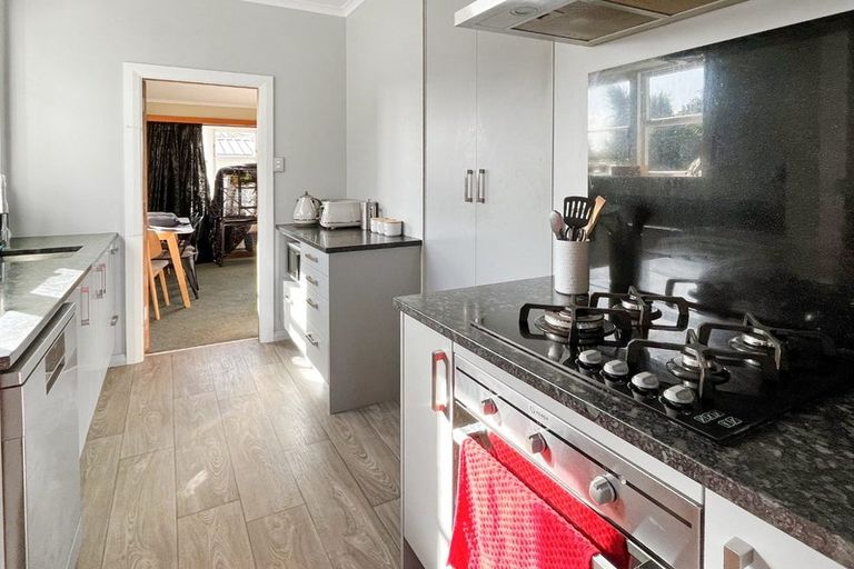 Photo of property in 65b Weston Avenue, Roslyn, Palmerston North, 4414