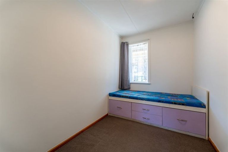 Photo of property in 17 Blyth Street, Holmes Hill, Oamaru, 9401