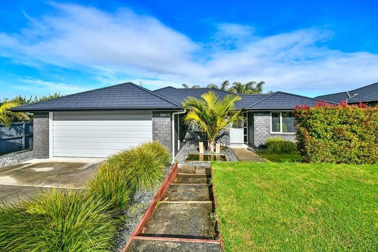 Photo of property in 135 Hillpark Drive, Pokeno, 2402
