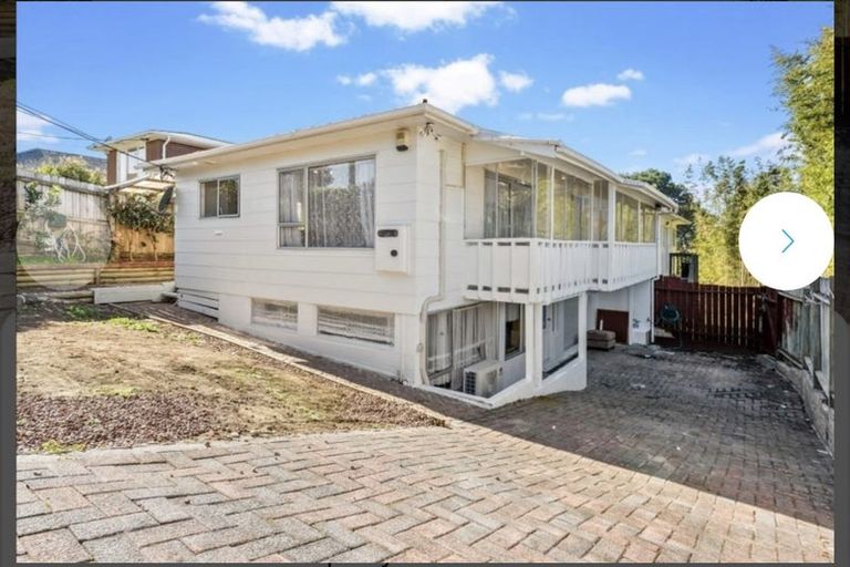 Photo of property in 1/111 Tirimoana Road, Te Atatu South, Auckland, 0602