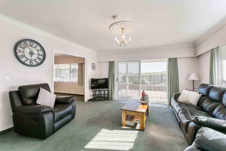 Photo of property in 15 Stirling Drive, Morrinsville, 3300