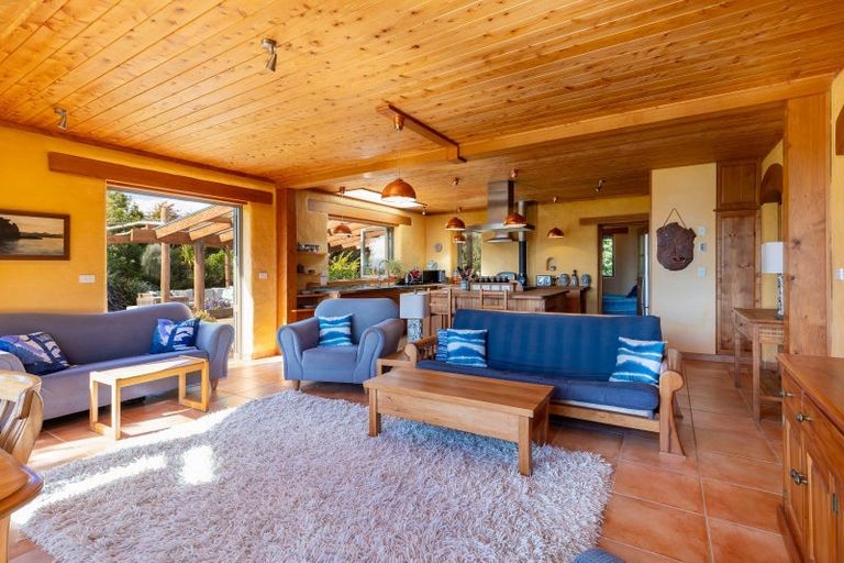 Photo of property in 65 Battery Road, Patons Rock, Takaka, 7182