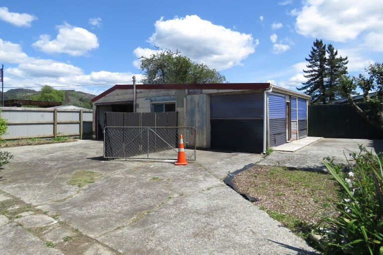 Photo of property in 84 Buller Road, Reefton, 7830