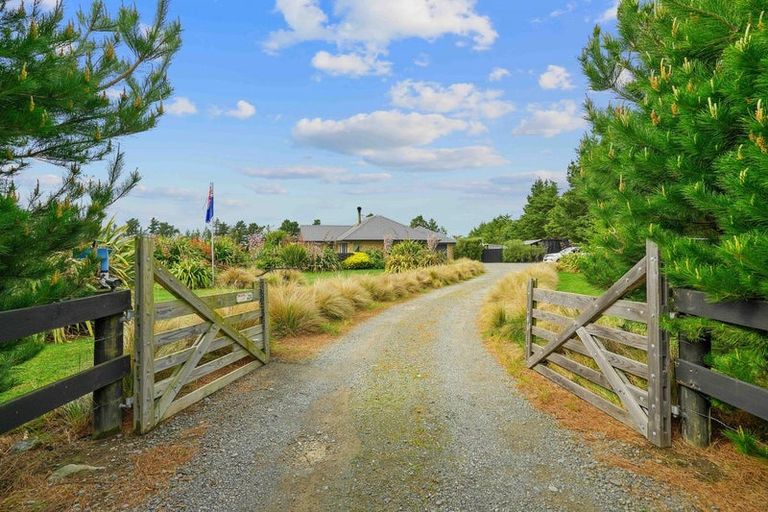 Photo of property in 1512 Thongcaster Road, Burnt Hill, Oxford, 7495