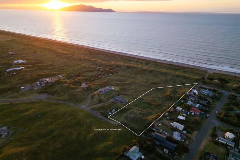 Photo of property in 115 Puruaha Road, Te Horo, Otaki, 5581