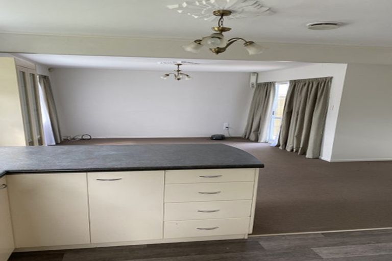 Photo of property in 4 Pandora Avenue, Sunnybrook, Rotorua, 3015