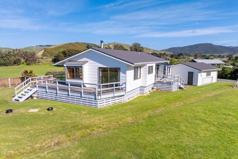 Photo of property in 44f Mataikona Road, Whakataki, Tinui, 5889