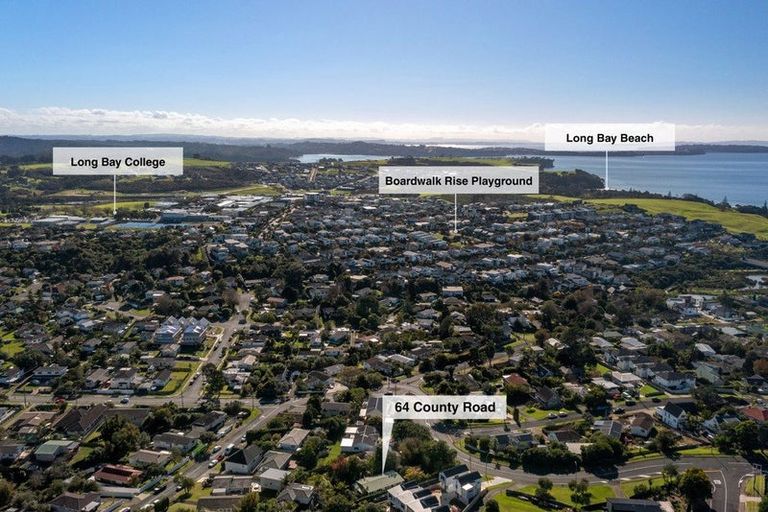 Photo of property in 64 County Road, Torbay, Auckland, 0630